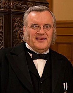 Darsteller/88a - Sir Oliver Mowat.jpg